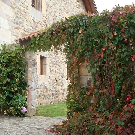 La Casona De Llerana Hotel Villacarriedo Kültér fotó