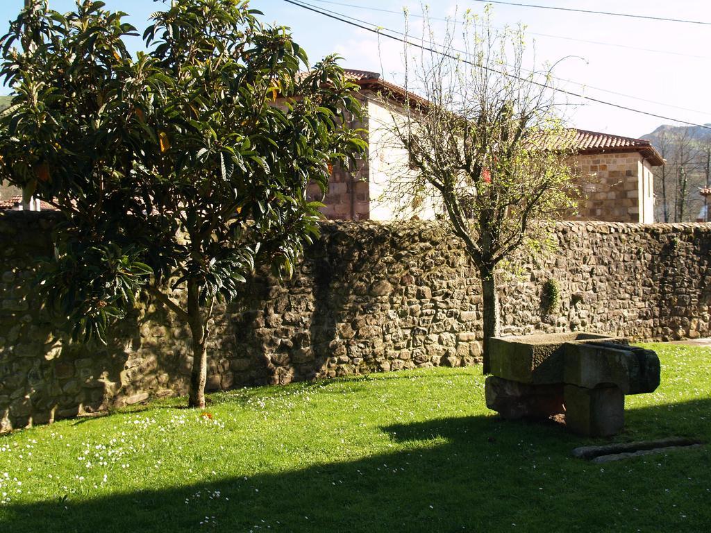 La Casona De Llerana Hotel Villacarriedo Kültér fotó